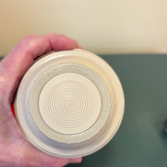 Vintage 1974 King Seeley Red Insulated Thermos. 32oz - Picture 4 of 8